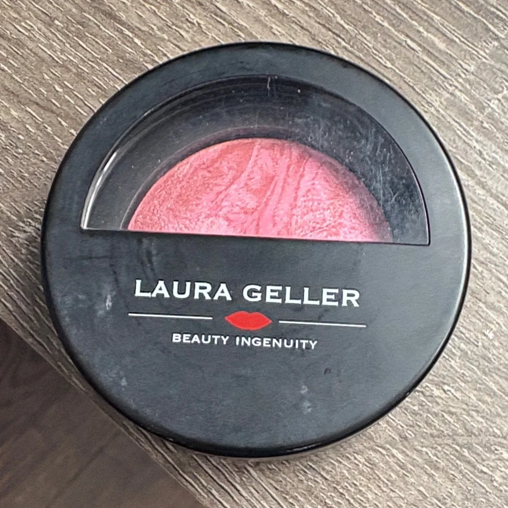Laura Geller Pink Baked Blush - berry creme